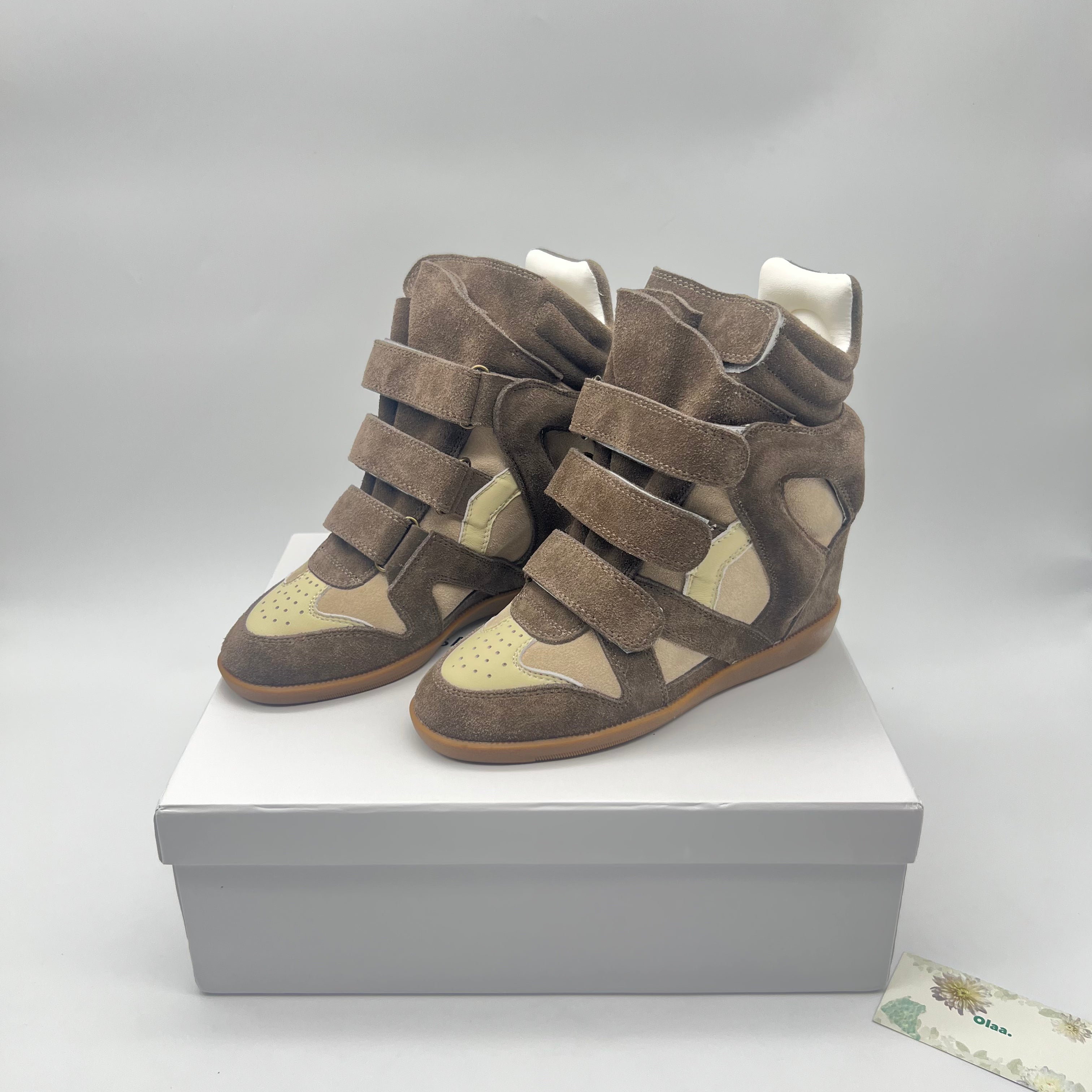 BEKETT Sneakert Kaki